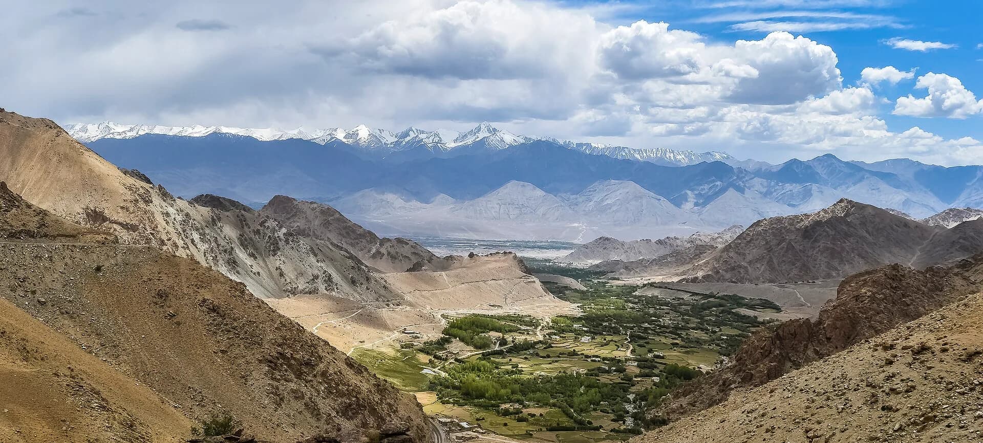 Leh + Nubra Valley — Khardung La & Hunder (Tempo)